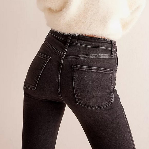 NWT We the Free by Free People Raw High-Rise Jeggings Black Thirty - Picture 3 of 3